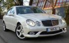Mercedes E320 