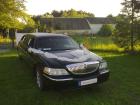 auto do �lubu - Lincoln TOWN CAR czarna per�a nowy model dekoracja